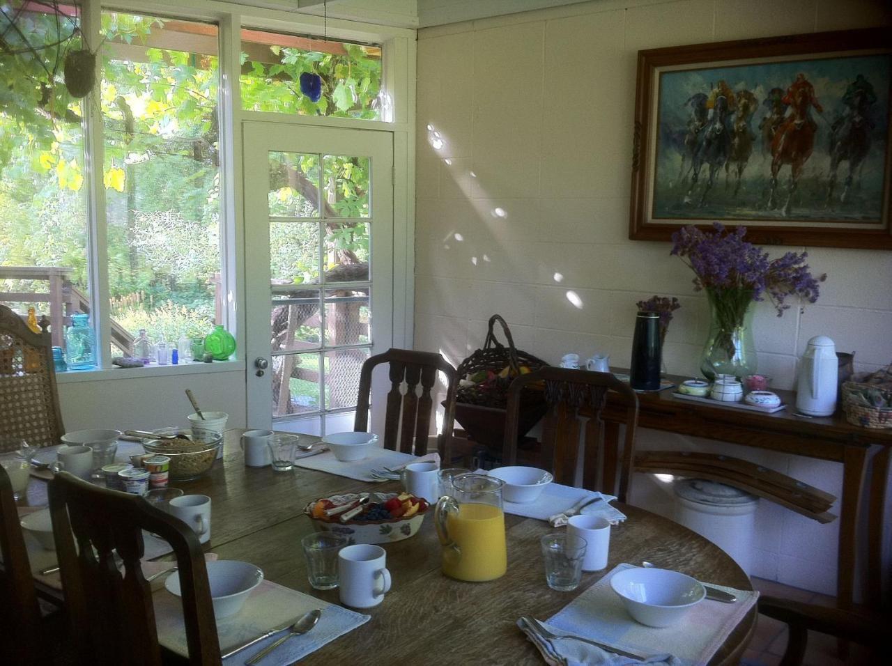Rustridge Ranch & Winery Bed and Breakfast St. Helena Buitenkant foto